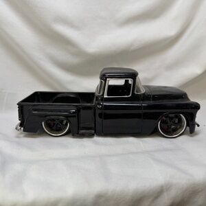 Jada 1955 Chevy Stepside Pickup 1:24 Scale Model Black Missing mirror